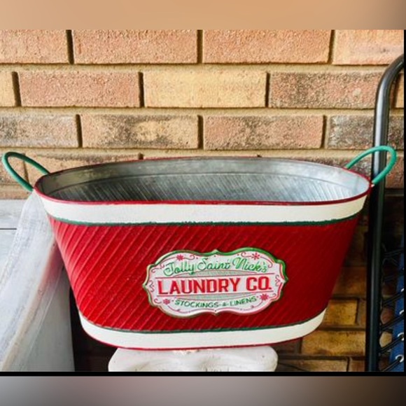 Jolly Saint Nick’s Laundry Co Oval Metal Bucket - Picture 2 of 10